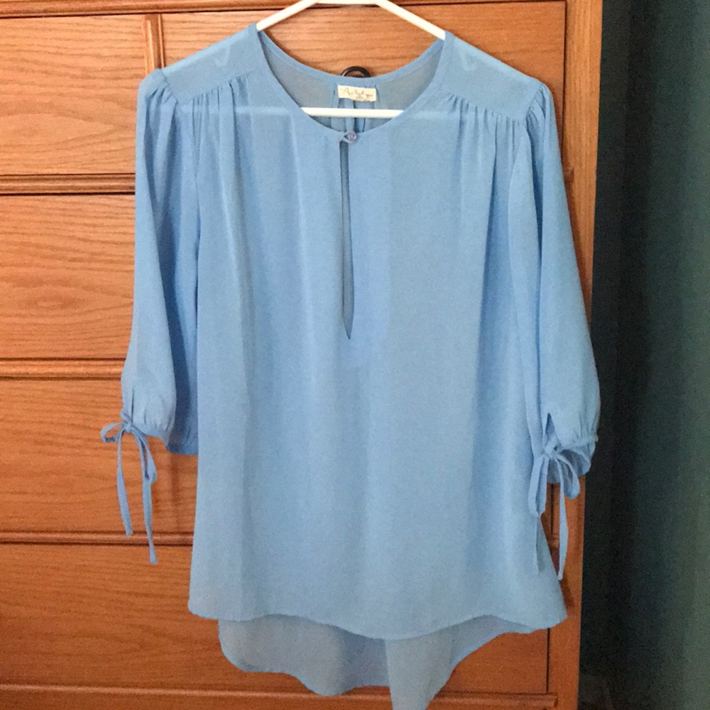 Blue 3/4 sleeve blouse sz. M